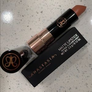 Anastasia Lipstick